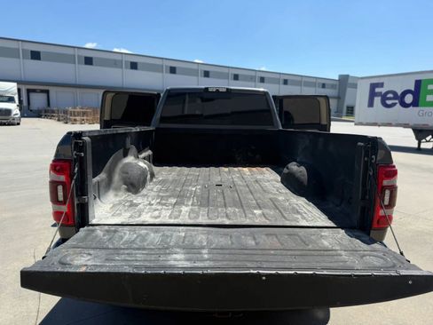 Used 2019 RAM 3500 Laramie image 42
