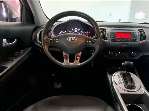 Used 2015 Kia Sportage LX FWD image 13