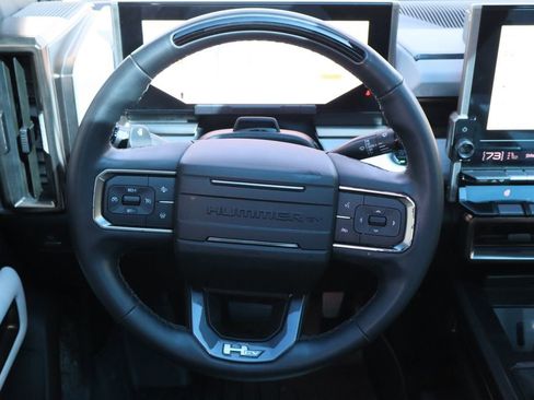 Certified 2022 GMC Hummer EV Edition 1 w/ LPO, Illumination Package image 15