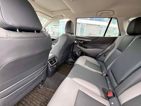 Used 2024 Subaru Outback Onyx Edition AWD/4WD image 19