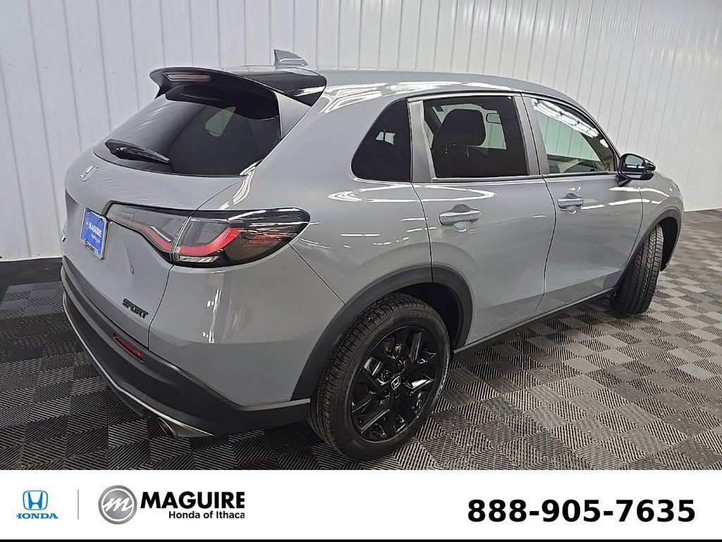 Used 2024 Honda HR-V Sport image 10