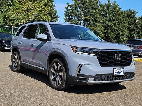 Used 2024 Honda Pilot Elite image 29