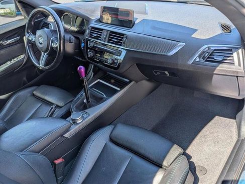 Used 2018 BMW M2 RWD image 21