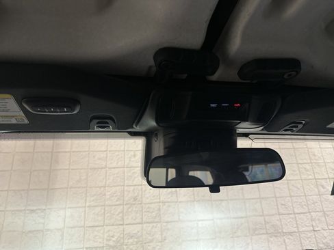 Used 2024 Jeep Wrangler Unlimited Rubicon w/ Convenience Group image 24