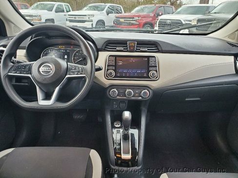 Used 2021 Nissan Versa SV image 21
