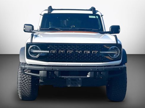 Used 2024 Ford Bronco Wildtrak AWD/4WD image 2