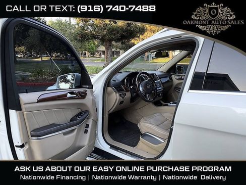 Used 2013 Mercedes-Benz GL 550 4MATIC image 19