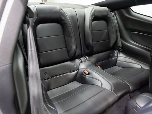 Used 2019 Ford Mustang Bullitt w/ Bullitt Electronics Package RWD image 15