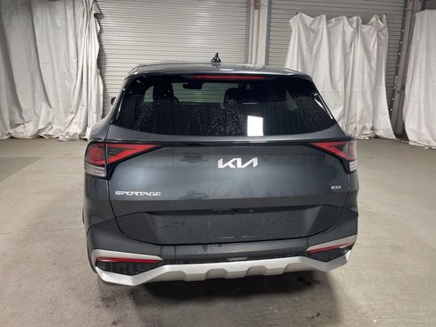 Used 2024 Kia Sportage LX image 6