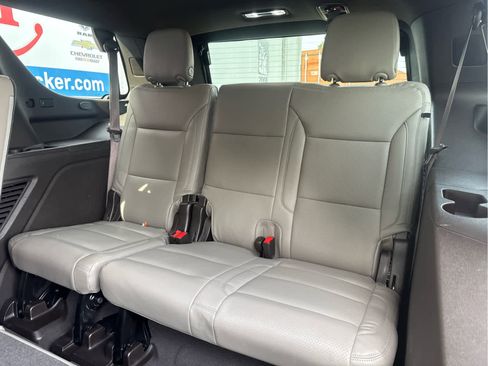 Used 2024 Chevrolet Tahoe LS image 34