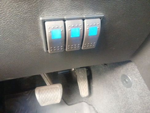 Used 2020 Jeep Gladiator Sport w/ Quick Order Package 24S image 48