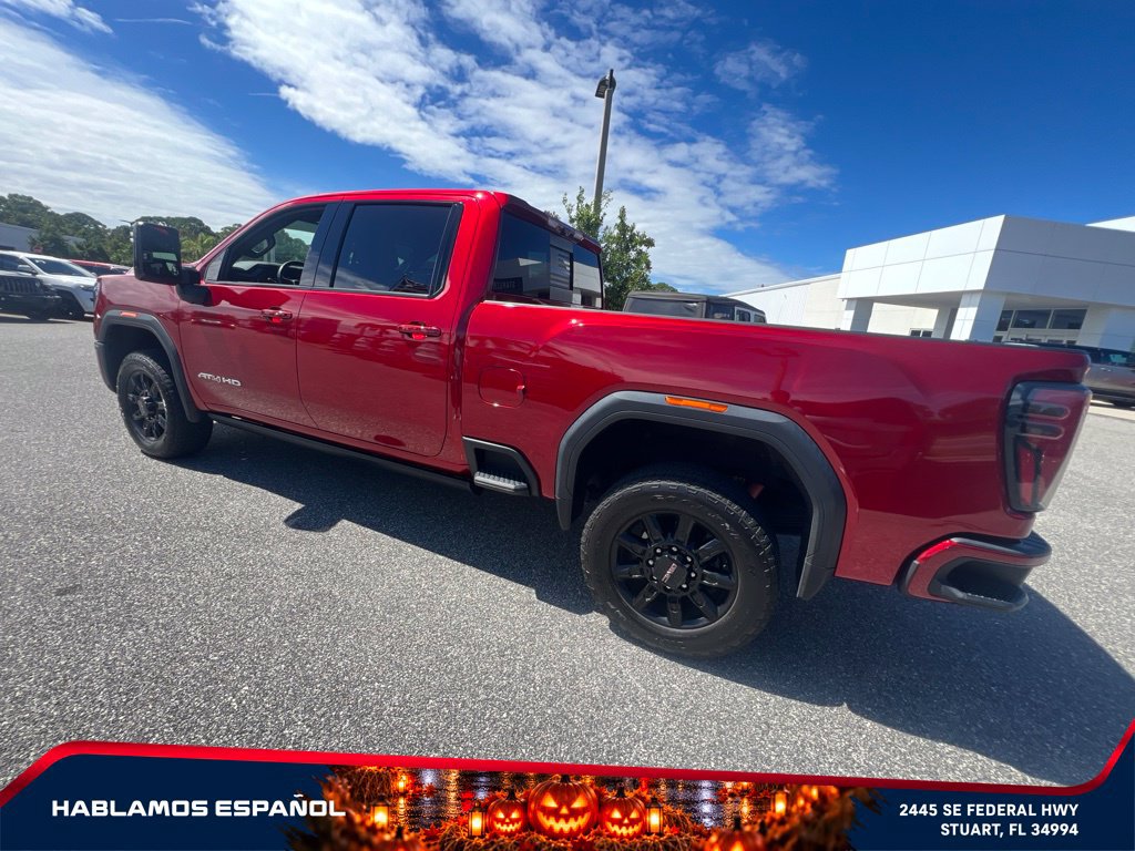 Used 2024 GMC Sierra 2500 AT4 w/ AT4 Premium Plus Package AWD/4WD image 8