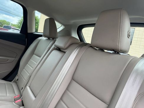 Used 2015 Ford C-MAX SEL w/ Interior Protection Package FWD image 38