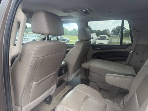 Used 2016 Chevrolet Tahoe LT AWD/4WD image 11