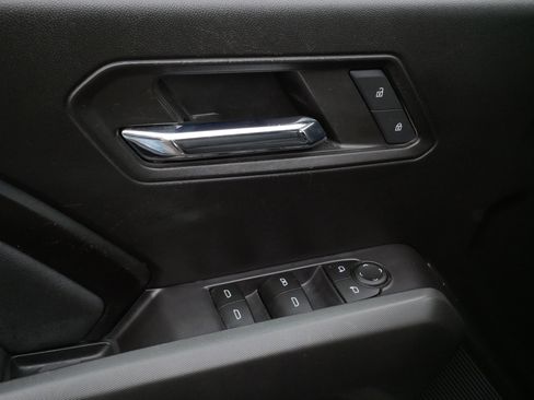 Used 2023 Chevrolet Colorado LT w/ LT Convenience Package III AWD/4WD image 19