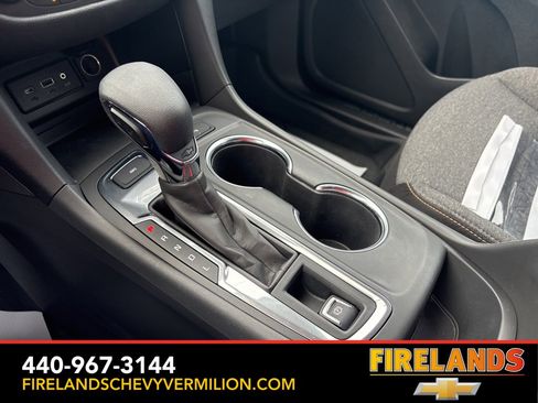 Used 2023 Chevrolet Equinox LT image 5