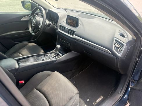 Used 2017 MAZDA MAZDA3 Sport FWD image 14