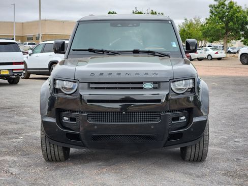Used 2023 Land Rover Defender 110 X AWD/4WD image 5