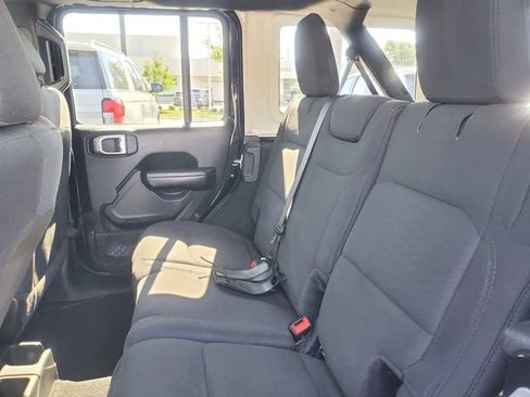 Used 2020 Jeep Wrangler Unlimited Sport AWD/4WD image 23