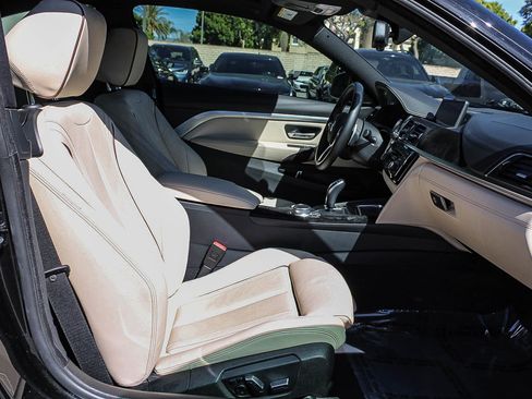 Used 2019 BMW 440i xDrive Coupe w/ M Sport Package image 16