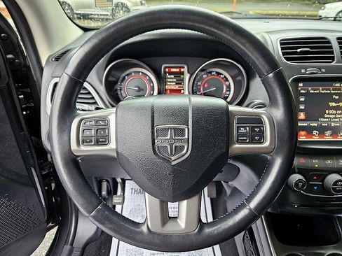 Used 2015 Dodge Journey Crossroad w/ Flexible Seating Group image 26