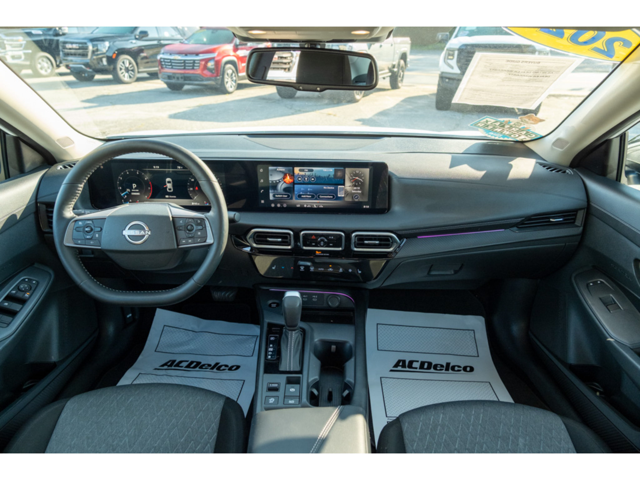 Used 2026 Nissan Sentra SV w/ SV Convenience Package FWD image 33