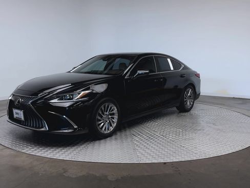 Used 2020 Lexus ES 350 w/ Accessory Package 2 FWD image 4