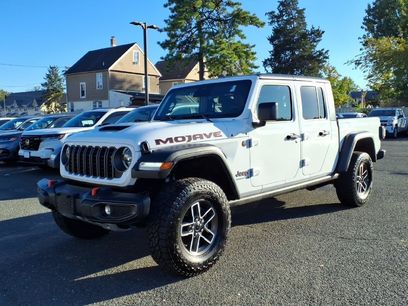 Used 2026 Jeep Gladiator Mojave