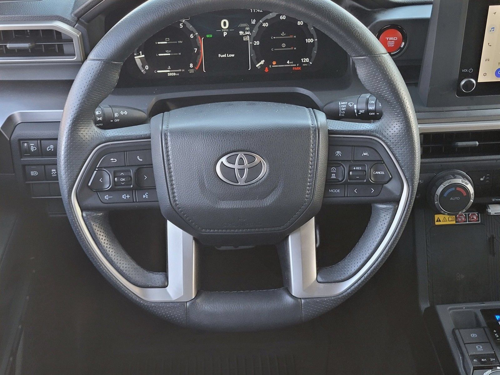 Used 2025 Toyota 4Runner TRD Sport AWD/4WD image 13