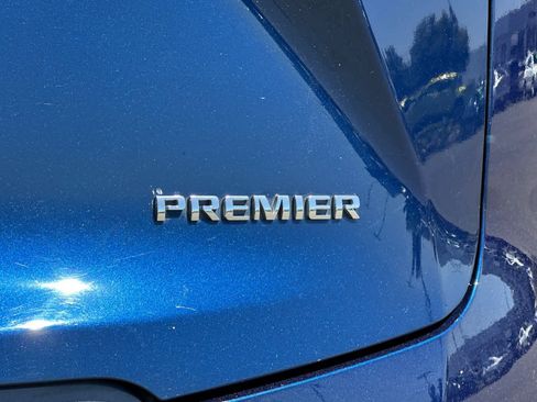 Used 2022 Chevrolet Blazer Premier w/ Enhanced Convenience Package AWD/4WD image 34
