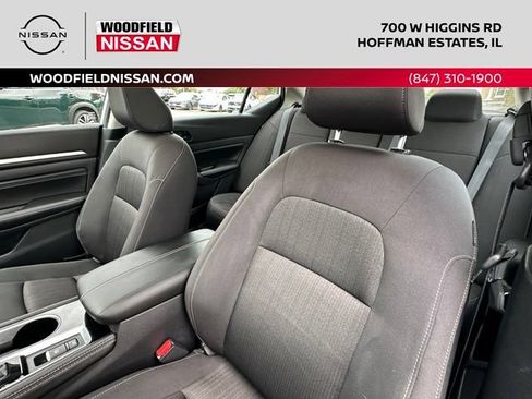 Certified 2023 Nissan Altima 2.5 SV w/ SV Premium Package AWD/4WD image 23