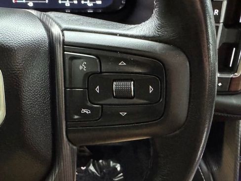 Used 2023 GMC Yukon Denali Ultimate image 7