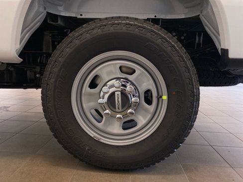 New 2026 Ford F350 XL w/ FX4 Off-Road Package image 19