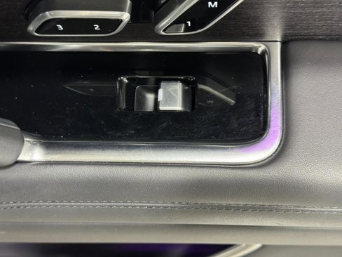 Used 2023 Land Rover Range Rover SE image 22