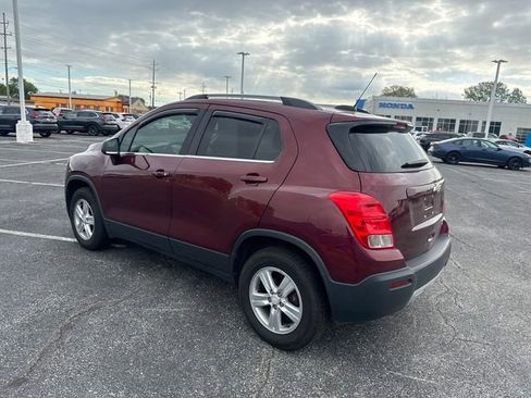 Used 2016 Chevrolet Trax LT AWD/4WD image 3