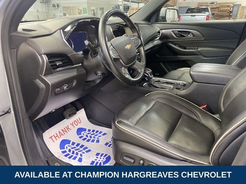 Used 2023 Chevrolet Traverse Premier AWD/4WD image 13