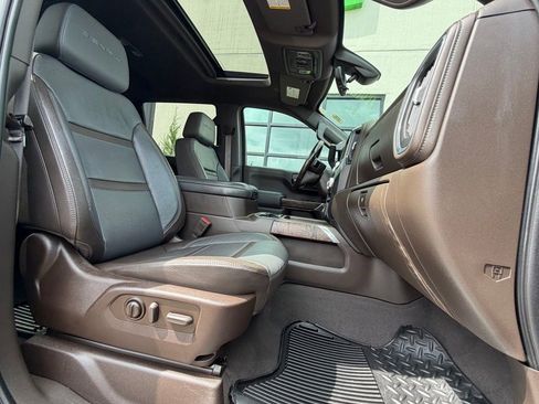 Used 2020 GMC Sierra 1500 Denali w/ Denali Ultimate Package AWD/4WD image 21