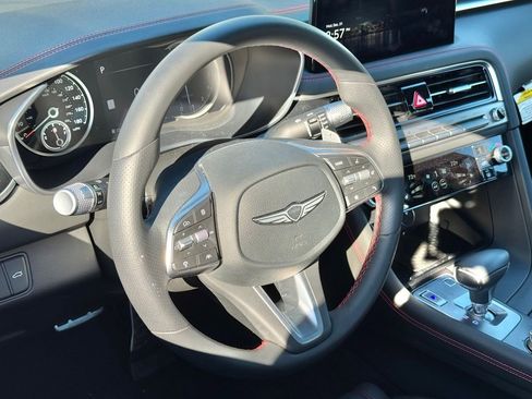 Used 2025 Genesis G70 2.5T w/ Sport Prestige Package image 18