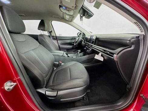 Certified 2025 Hyundai Tucson SEL FWD image 41