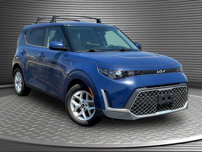 Used 2025 Kia Soul LX w/ LX Technology Package