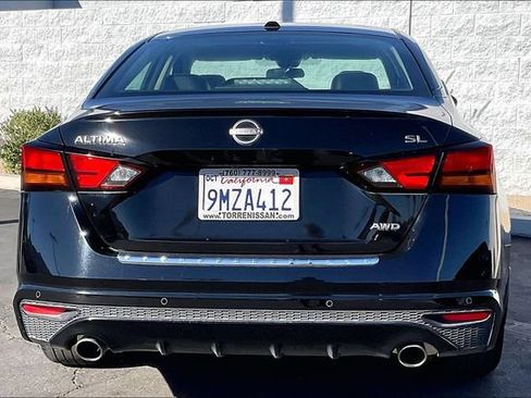 Used 2023 Nissan Altima 2.5 SL image 3