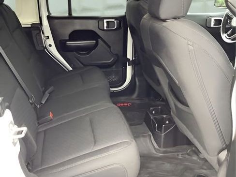 Certified 2020 Jeep Wrangler Unlimited Sport S image 18