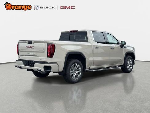 New 2026 GMC Sierra 1500 Denali w/ Technology Package AWD/4WD image 3
