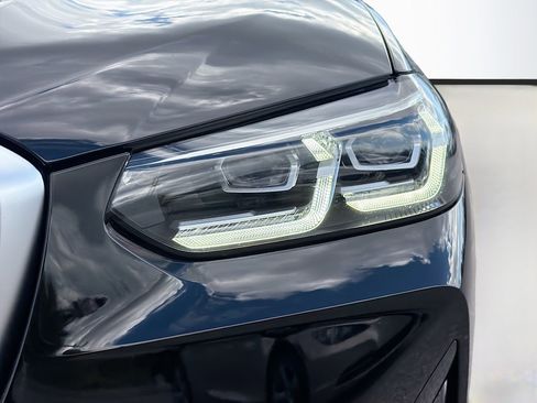 Used 2023 BMW X3 xDrive30i w/ Premium Package w/ZPA image 9