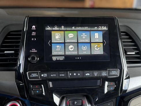 Used 2023 Honda Odyssey Touring image 33