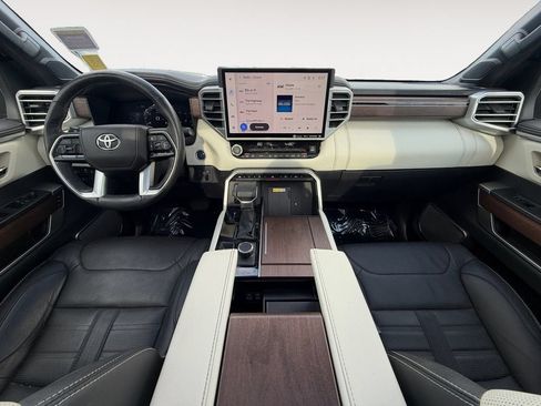 Used 2024 Toyota Tundra Capstone AWD/4WD image 11