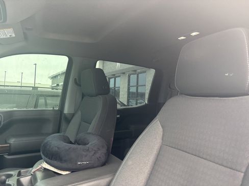 Used 2021 Chevrolet Silverado 1500 LT image 9