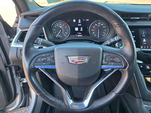 Used 2020 Cadillac XT6 Premium Luxury image 23