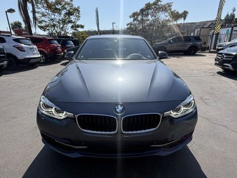 Used 2018 BMW 330i Sedan RWD image 7