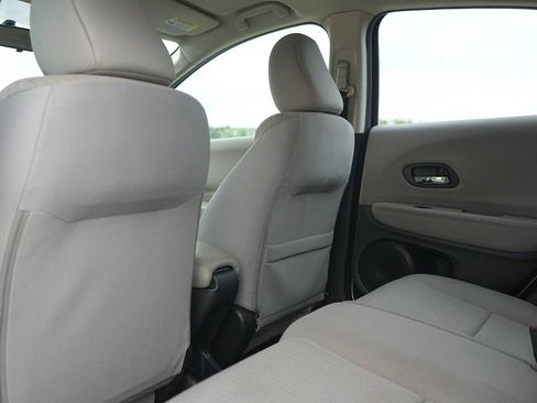 Used 2016 Honda HR-V LX image 13